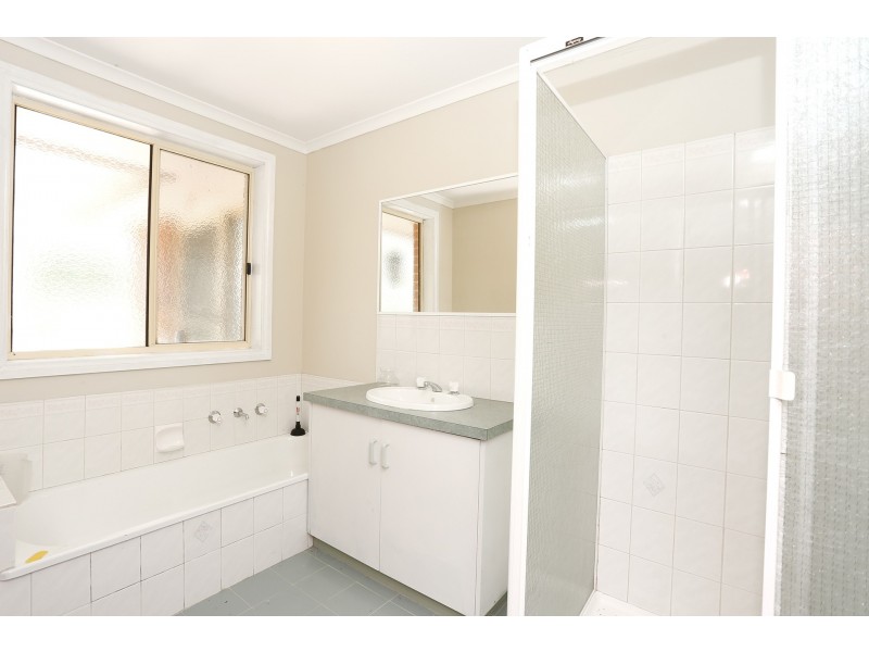 7 Harold Close, Sebastopol VIC 3356