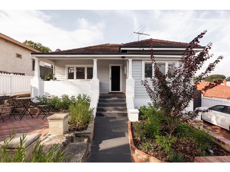 2A The Strand, Bayswater WA 6053