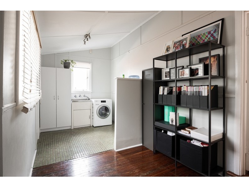 2A The Strand, Bayswater WA 6053