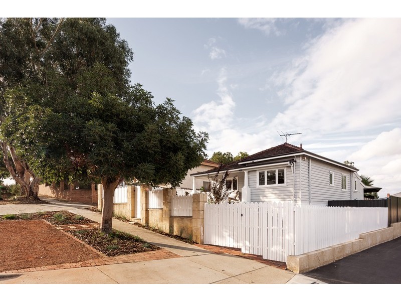 2A The Strand, Bayswater WA 6053