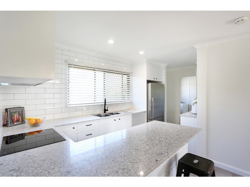 682 David Low Way, Pacific Paradise QLD 4564