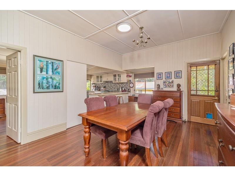 18-20 Geissmann Street, Tamborine Mountain QLD 4272