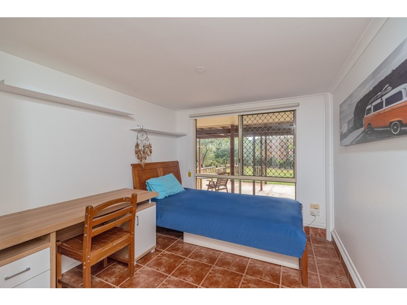 18-20 Geissmann Street, Tamborine Mountain QLD 4272