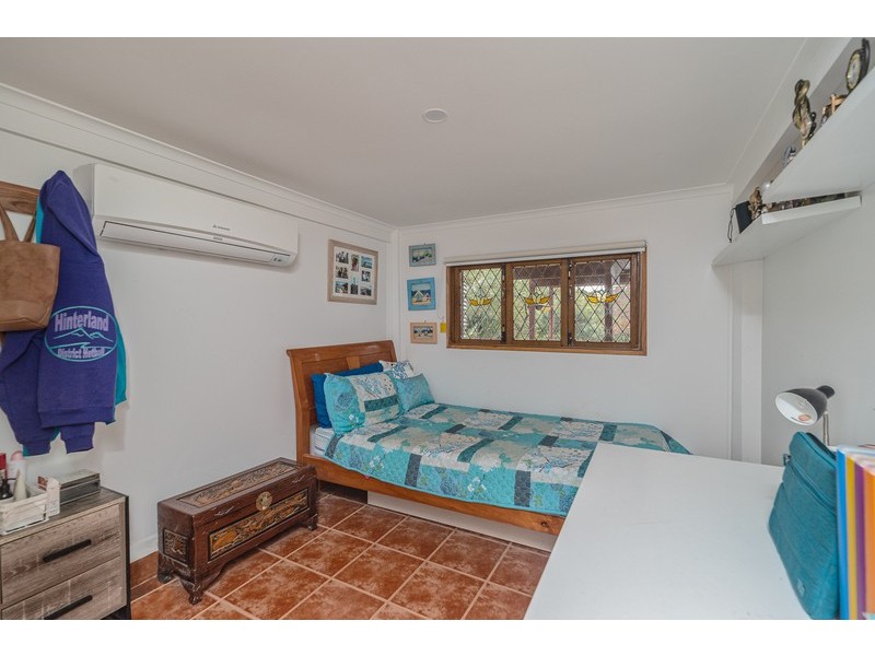 18-20 Geissmann Street, Tamborine Mountain QLD 4272