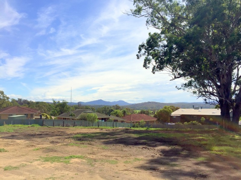 63 Hawdon Street, Moruya NSW 2537