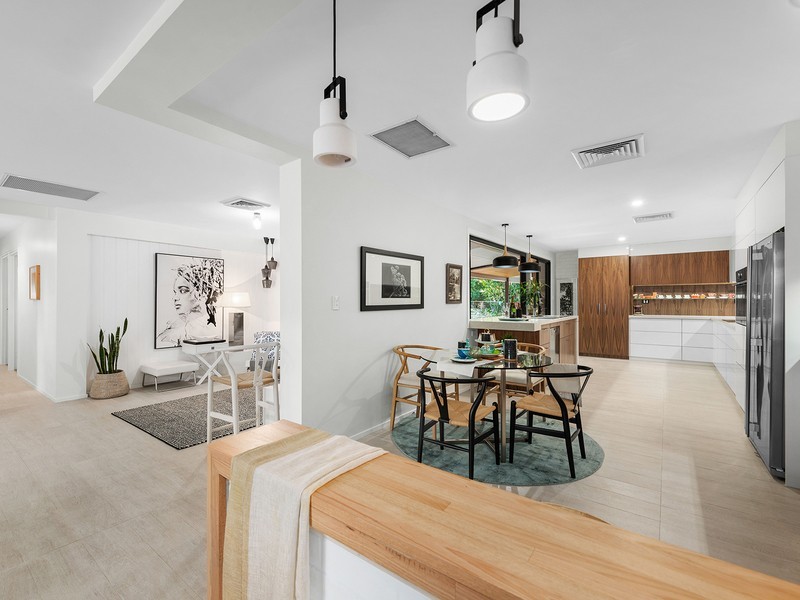 9 Grosmont Street, Carindale QLD 4152