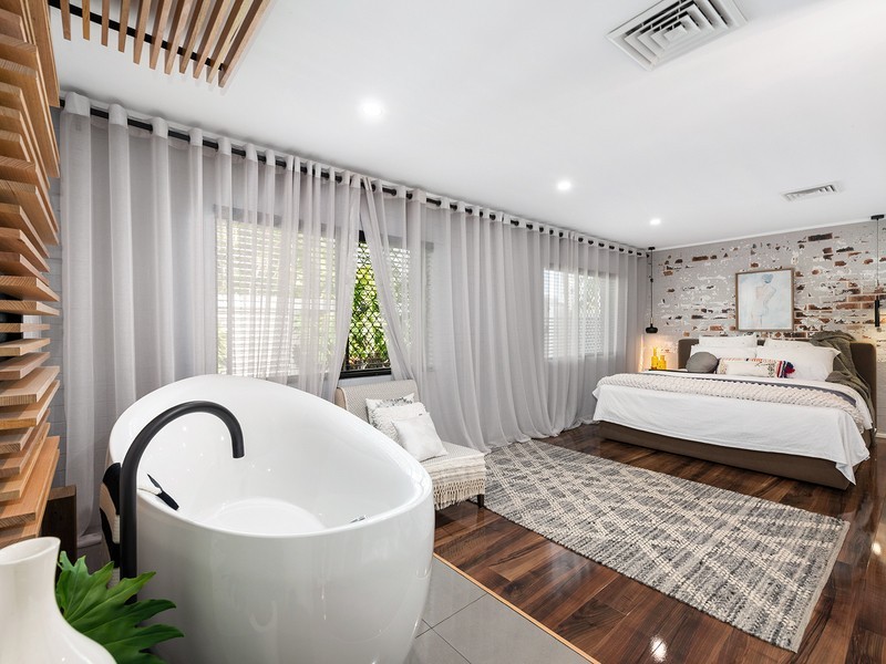 9 Grosmont Street, Carindale QLD 4152