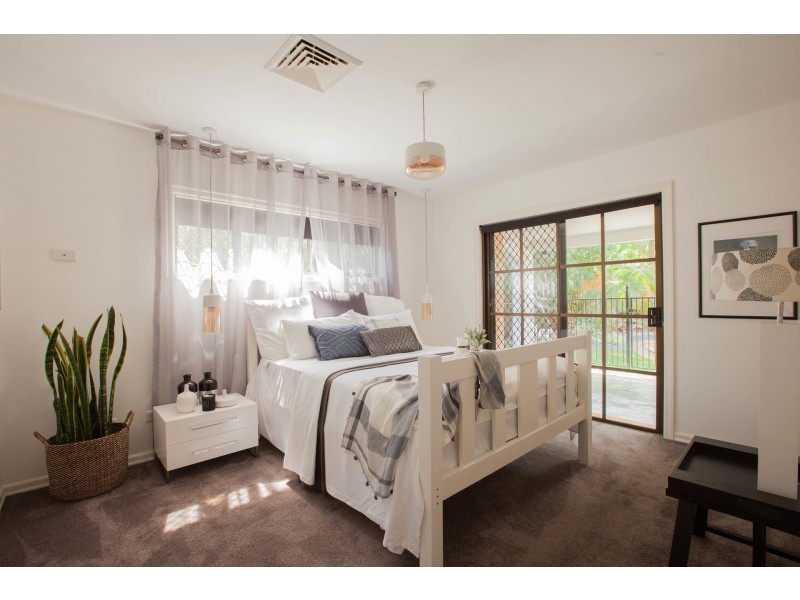 9 Grosmont Street, Carindale QLD 4152