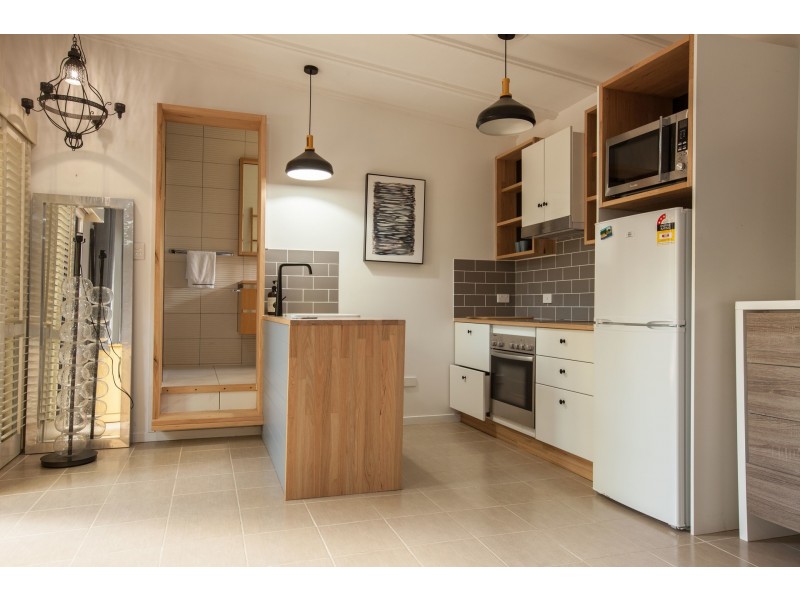 9 Grosmont Street, Carindale QLD 4152