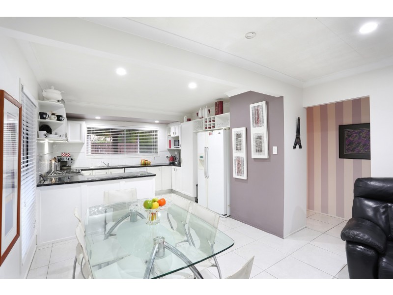 204 Duffield Road, Kallangur QLD 4503