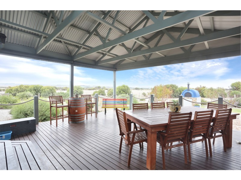 112 Boettcher Road, Middleton SA 5213