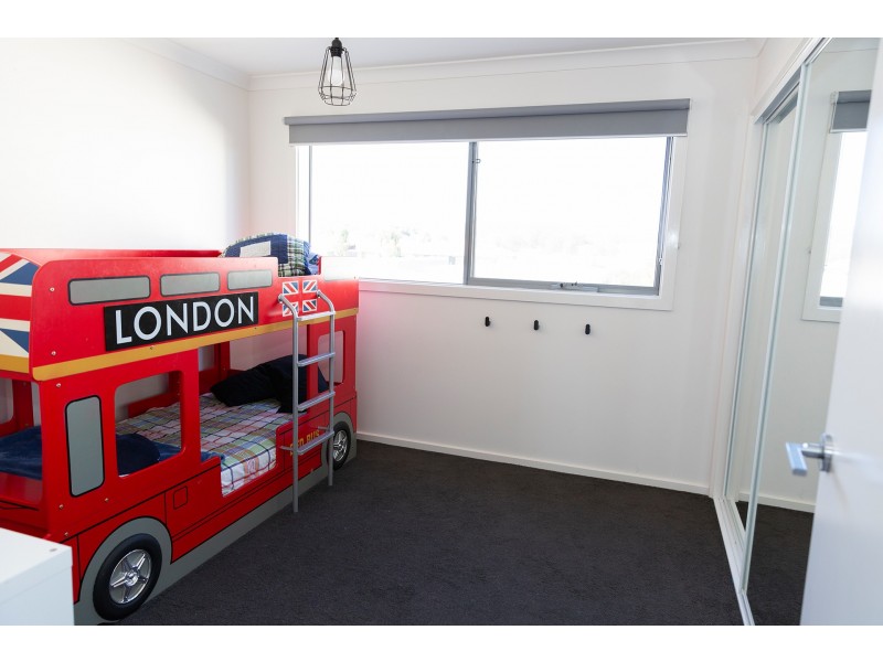 33/84 Kings Canyon Street, Harrison ACT 2914