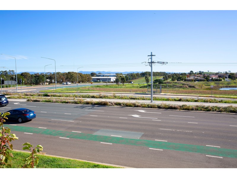 33/84 Kings Canyon Street, Harrison ACT 2914