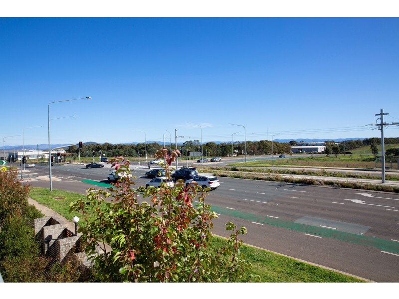 33/84 Kings Canyon Street, Harrison ACT 2914