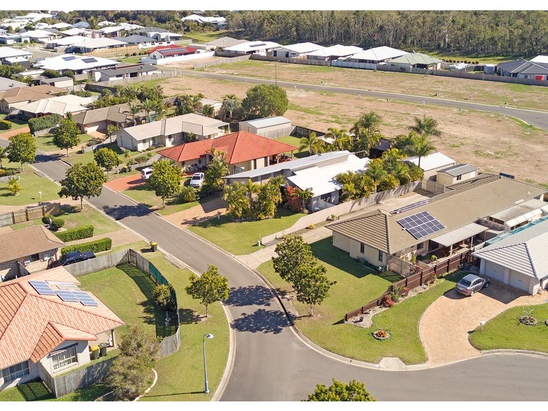 1/62 Pembridge Circuit, Urraween QLD 4655