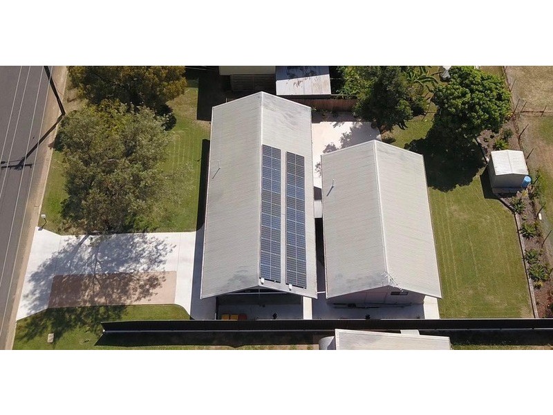 4 Macdonald Cresent, Blackwater QLD 4717