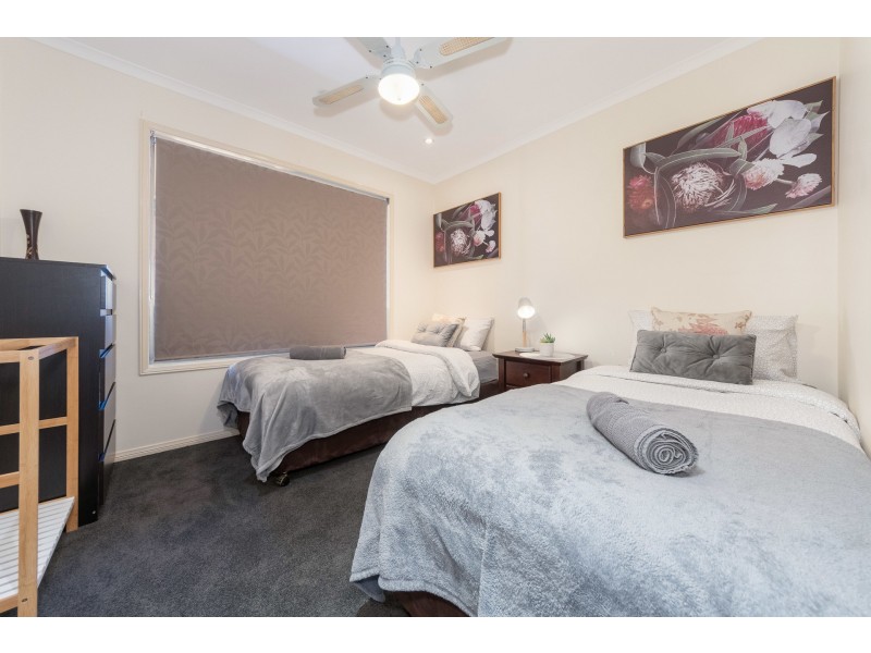 7 Anemone Avenue, Hollywell QLD 4216