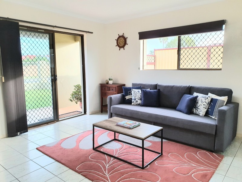 7 Anemone Avenue, Hollywell QLD 4216