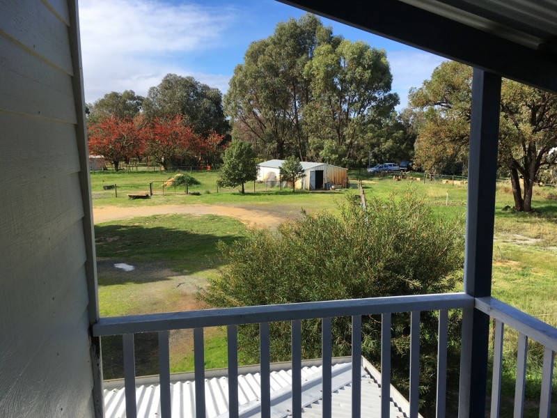 148 Lakelands Road, Barragup WA 6209
