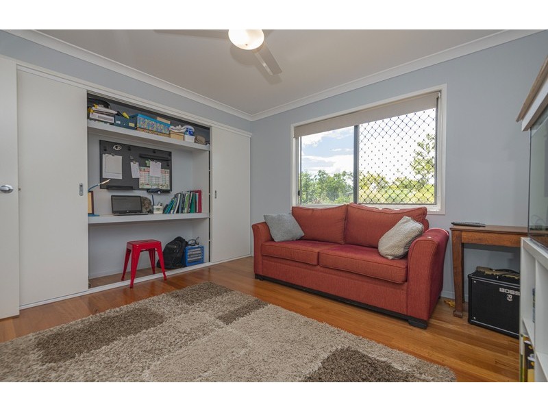 15 Yarrowmere Road, South Kolan QLD 4670