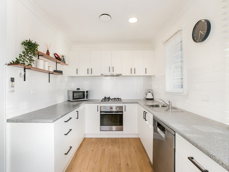 10 Wattle Street, Karabar NSW 2620