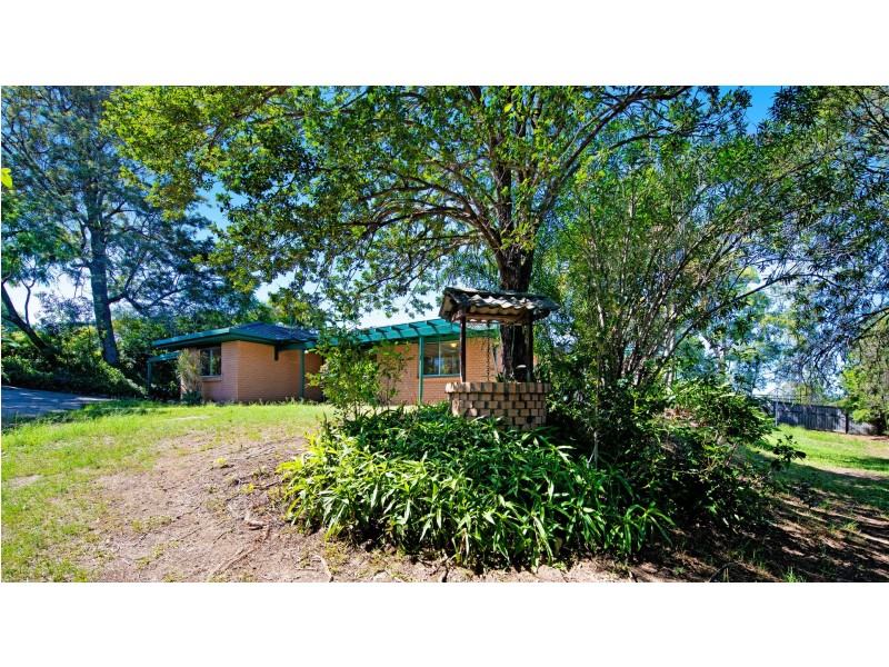 23 Aberdeen Court, Highland Park QLD 4211