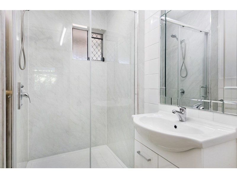 23 Aberdeen Court, Highland Park QLD 4211