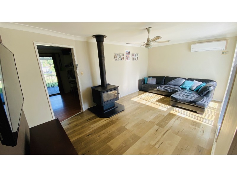 26 Moani Street, Wangi Wangi NSW 2267