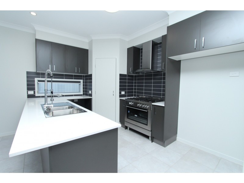 24 Aldritt Place, Bridgeman Downs QLD 4035