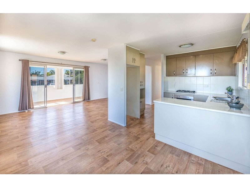 32 Poinciana Street, Newtown QLD 4350