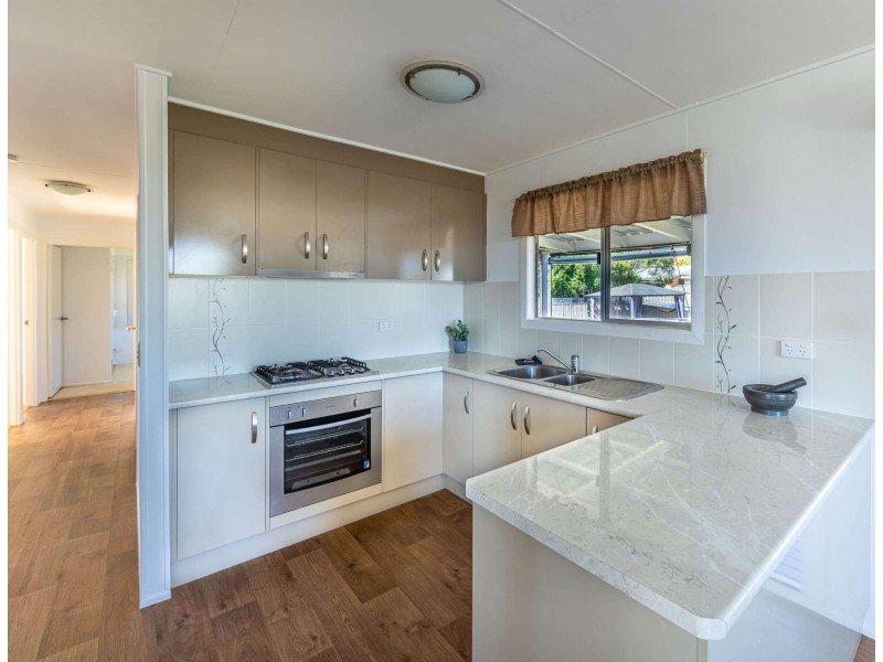 32 Poinciana Street, Newtown QLD 4350