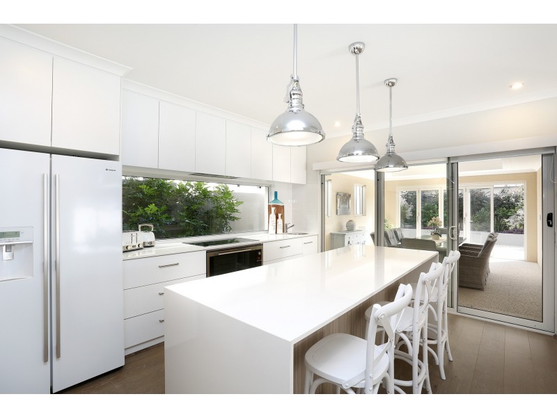 7 Devonshire Link, North Coogee WA 6163