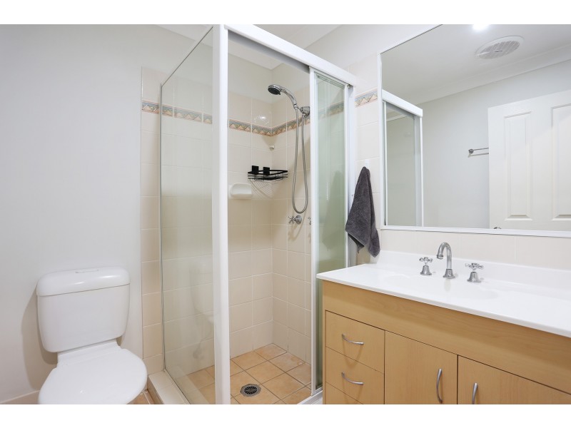 1/1 Jayden Place, Molendinar QLD 4214
