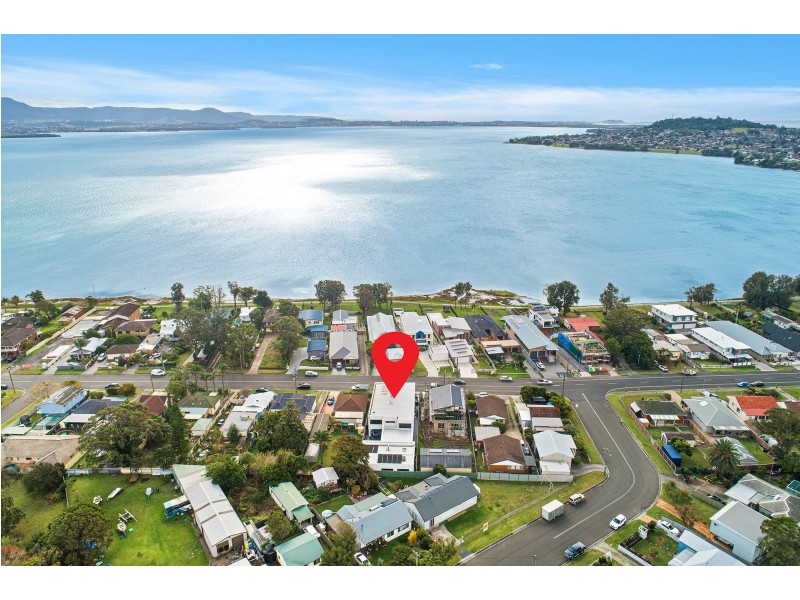 100 The Boulevarde, Oak Flats NSW 2529