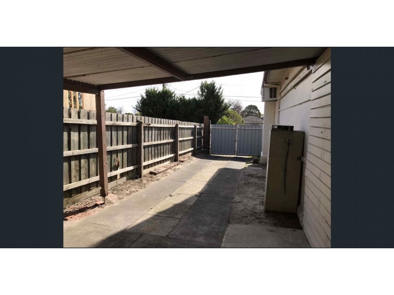 94 Beach Street, Frankston VIC 3199