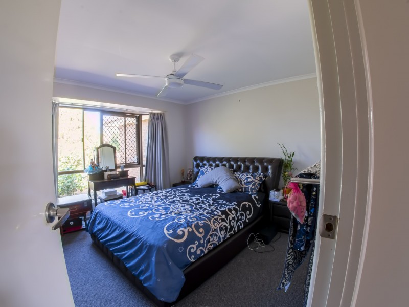 27 Riethmuller Street, Kearneys Spring QLD 4350