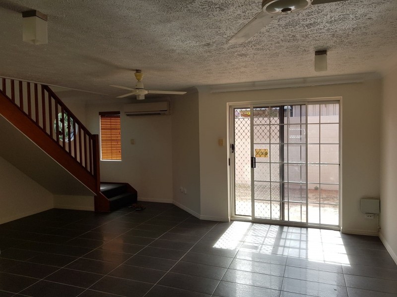 1/3-5 Norris Street, Hermit Park QLD 4812