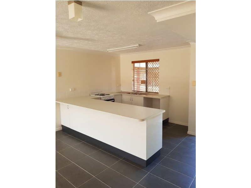 1/3-5 Norris Street, Hermit Park QLD 4812