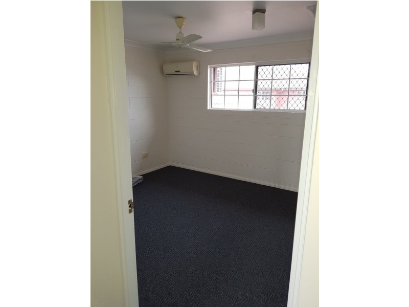 1/3-5 Norris Street, Hermit Park QLD 4812