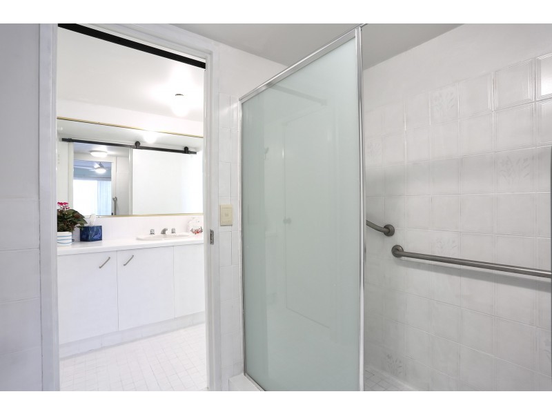 7/146 Pacific Parade, Bilinga QLD 4225