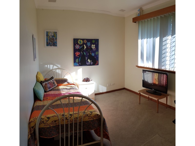 74 Morfitt Street, Mandurah WA 6210