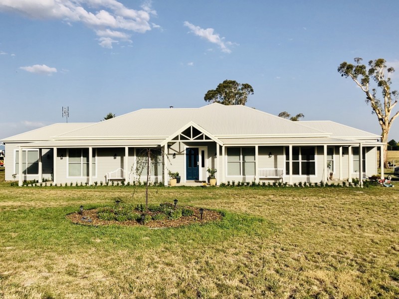 23 Davis Road, Spring Hill NSW 2800