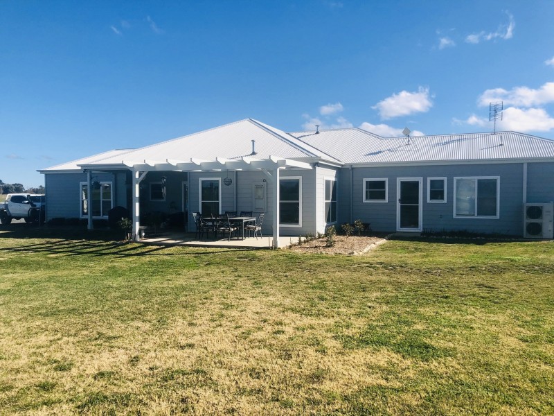 23 Davis Road, Spring Hill NSW 2800