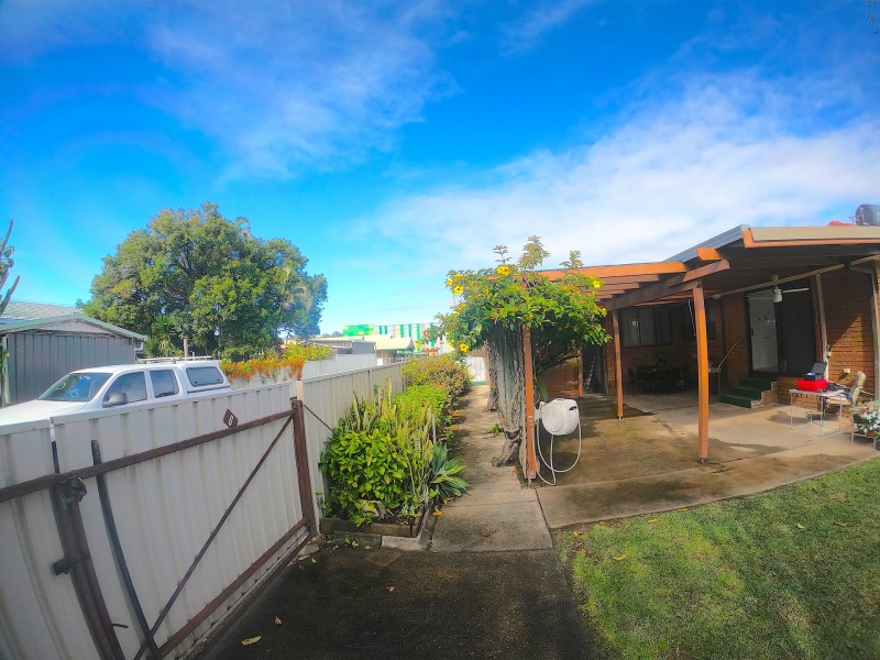 6 Knox Street, Woolgoolga NSW 2456