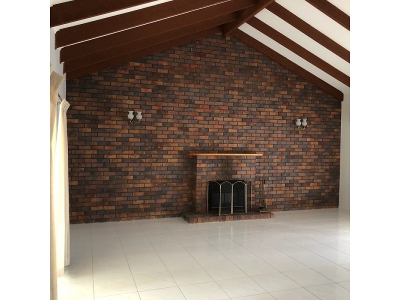 137 Grassdale Road, Belmont QLD 4153