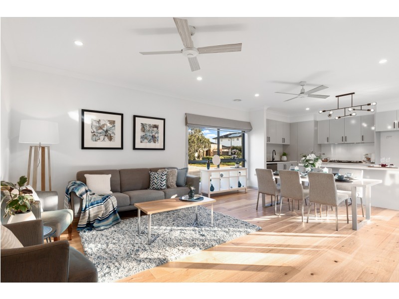 2 Lustre Close, Epping VIC 3076