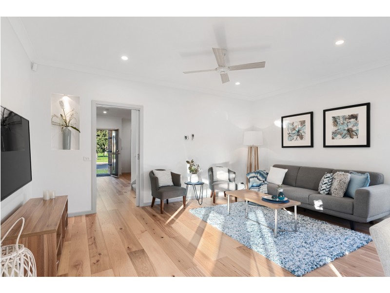 2 Lustre Close, Epping VIC 3076