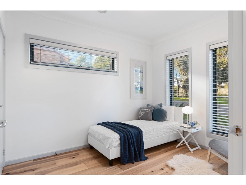 2 Lustre Close, Epping VIC 3076