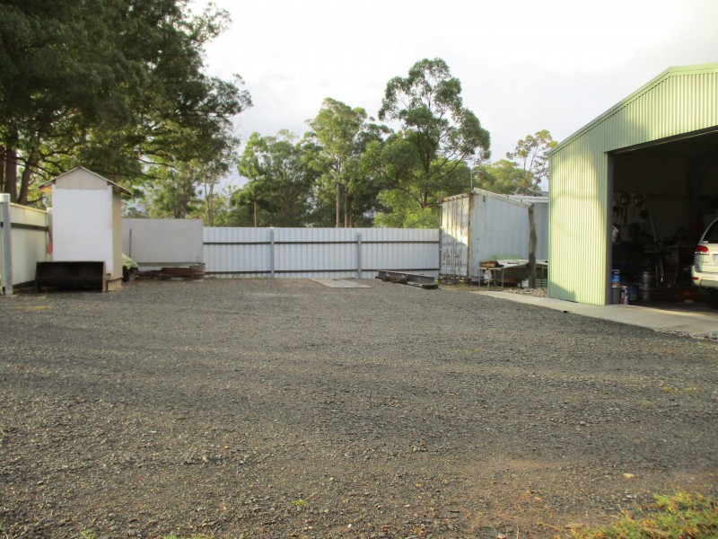 4 Frederick Dyson Close, Yarravel NSW 2440