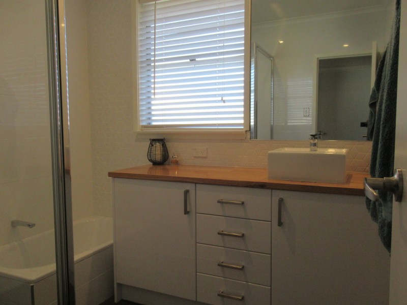 37 Weir Street, Sale VIC 3850